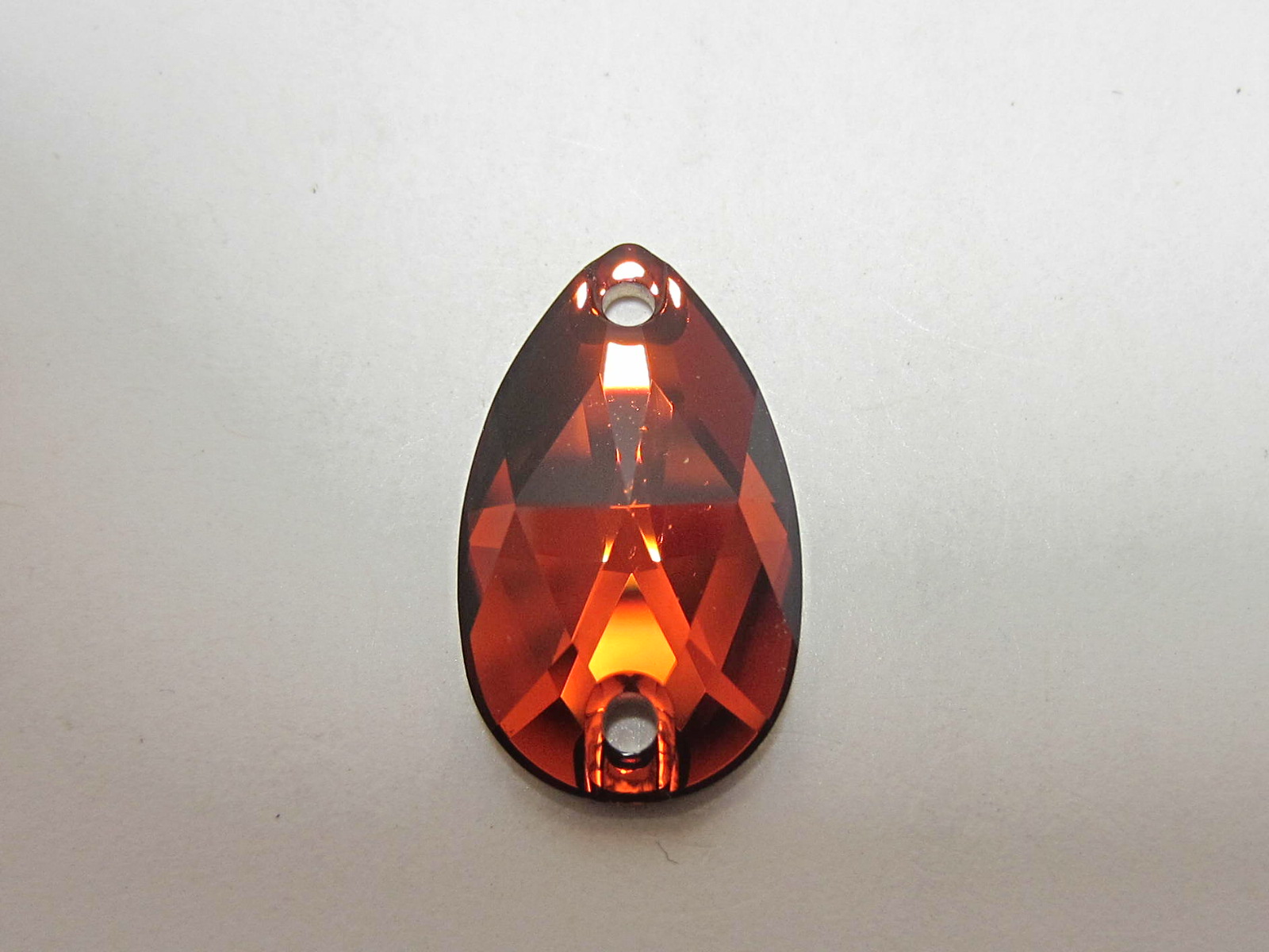 4 pcs. PEAR 18X10.5mm SMOKED AMBER SEW ON BRILLIANCE FLATBACK Rhinestones